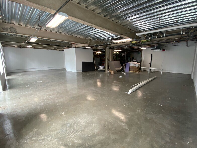 More Photos Of 372 9th St, Jersey City Apartments For Lease