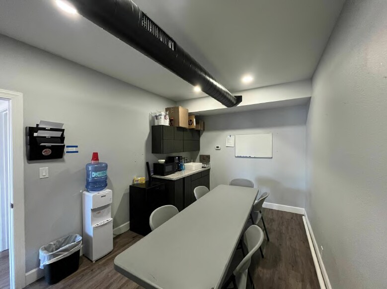 More Photos Of 6730 E McDowell Rd, Scottsdale Office For Sale