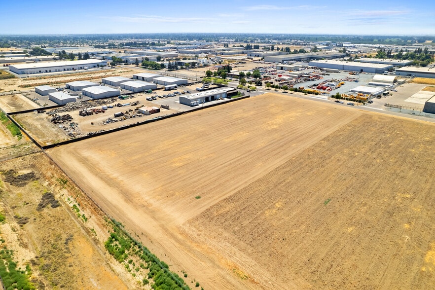 More Photos Of W Sunnyview Ave, Visalia Land For Sale