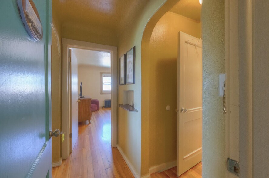 More Photos Of 103 W Ryus St, La Veta Hotel For Sale