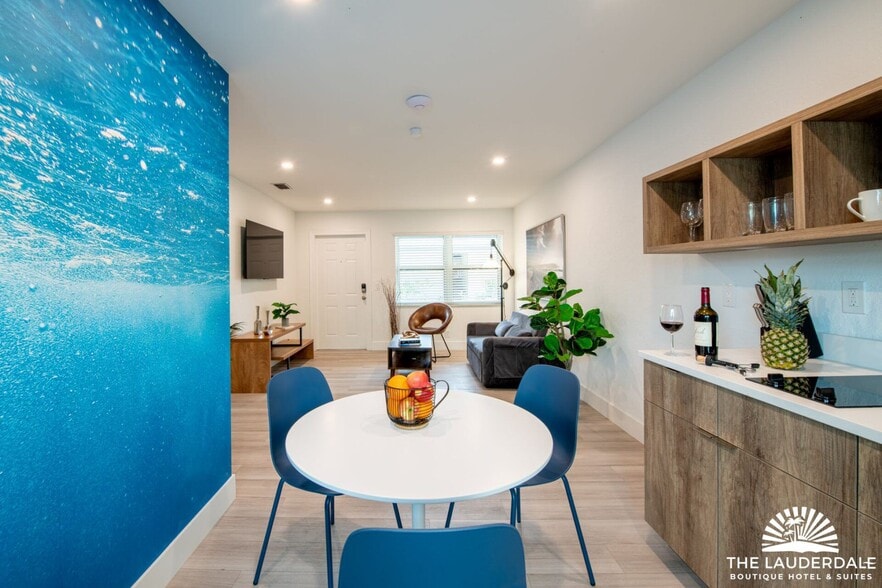 More Photos Of 505 SE 16th St, Fort Lauderdale Hotel For Sale