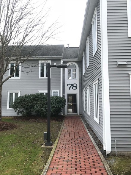 More Photos Of 78 Faunce Corner Mall Rd, North Dartmouth Medical For Sale