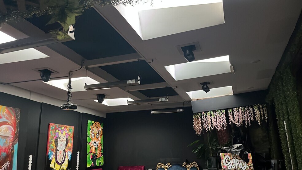 More Photos Of 166 Getty Ave, Paterson Restaurant For Sale