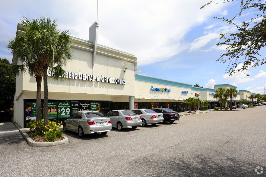 More Photos Of 35801-36091 US Hwy 19 N, Palm Harbor Freestanding For Lease