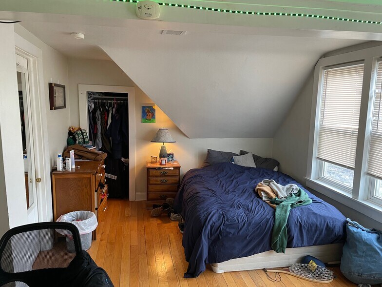 More Photos Of 101 Comstock Ave, Syracuse Apartments For Sale