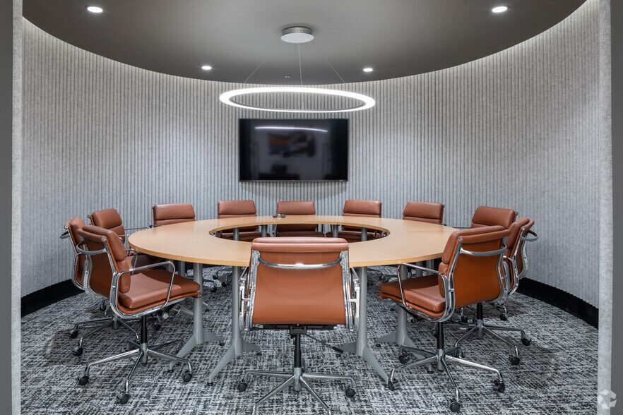 More Photos Of 820 16th St, Denver Office For Sale
