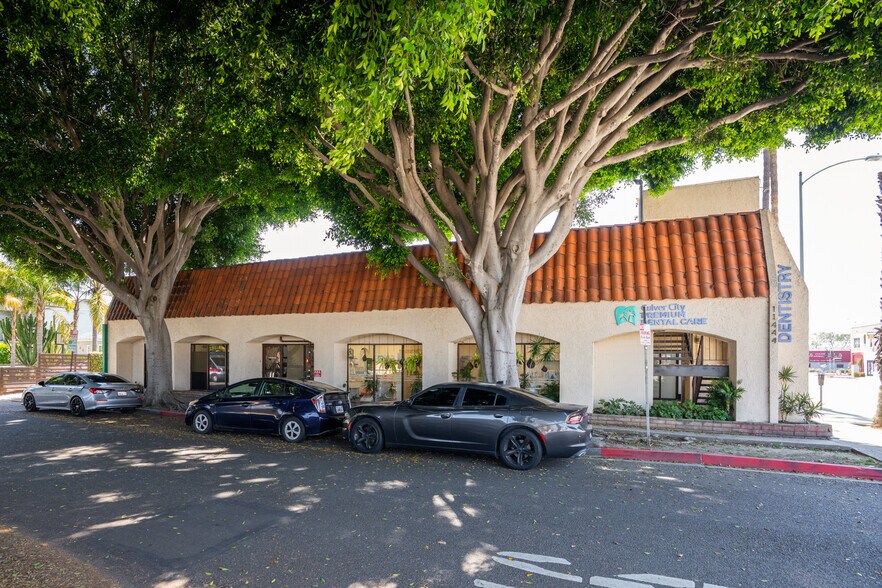 More Photos Of 11444 Washington Blvd, Culver City Medical For Sale