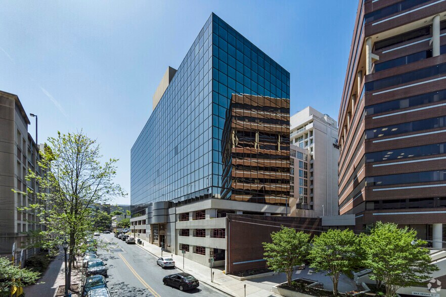 More Photos Of 801 Roeder Rd, Silver Spring Office For Sale