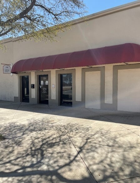 More Photos Of 3501 N Macarthur Blvd, Irving Medical For Sale