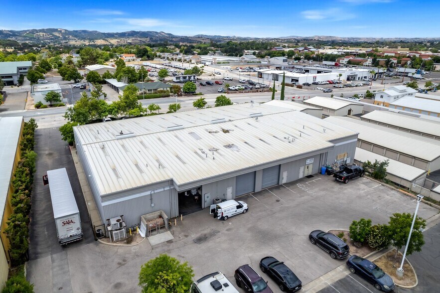 More Photos Of 2200 Golden Hill Rd, Paso Robles Warehouse For Sale