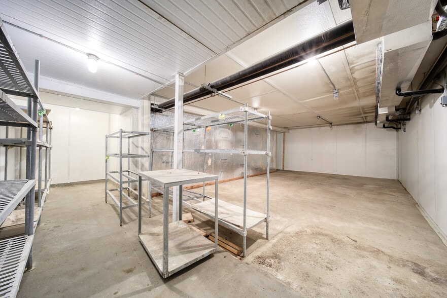 More Photos Of 624 S Santa Anita Ave, Arcadia Storefront Retail Residential For Lease
