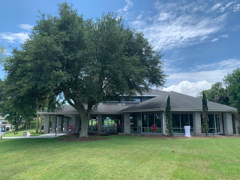 More Photos Of 1 Yacht Club Dr, Palm Coast Restaurant For Sale