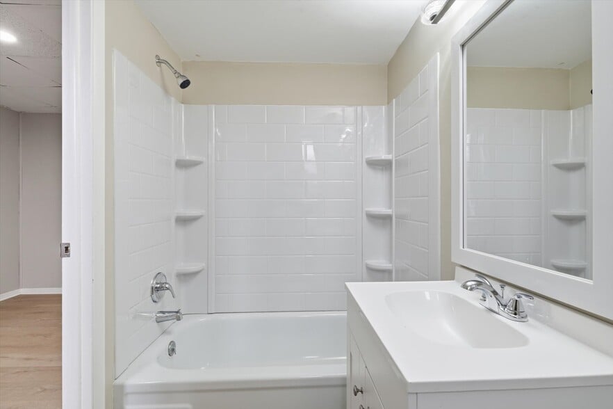 More Photos Of 2600-2602 Brownsville Rd, Pittsburgh Storefront Retail Residential For Sale