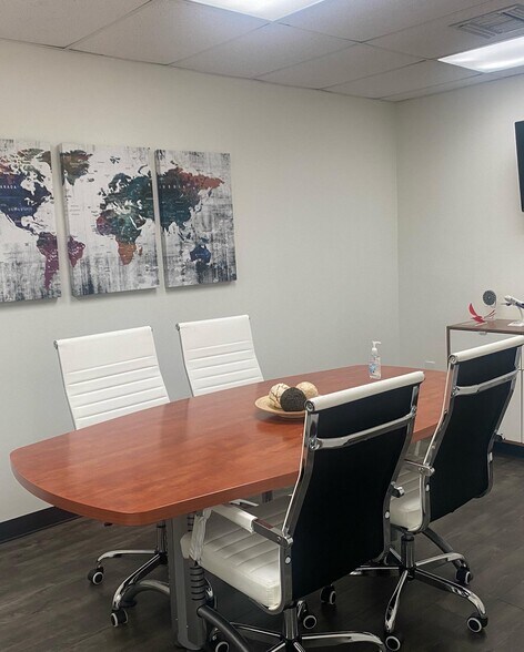 More Photos Of 8292-8320 NW 14th St, Doral Warehouse For Lease