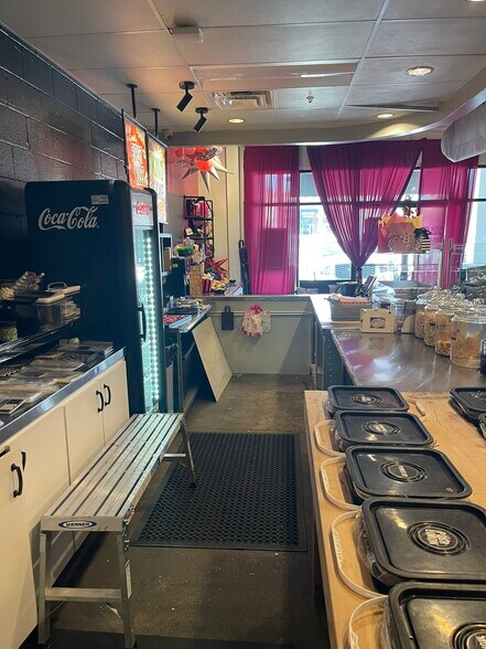 More Photos Of 3617 Perkins Rd, Baton Rouge Storefront For Lease