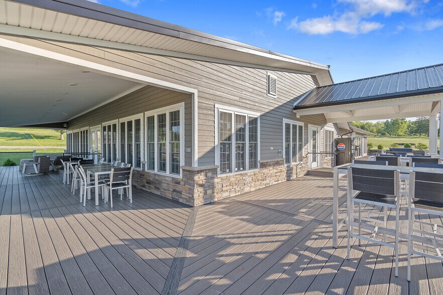 More Photos Of 5471 Telephone Rd, Cincinnatus Sports And Entertainment For Sale