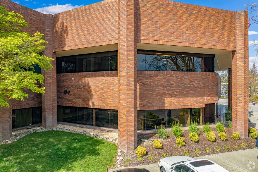 More Photos Of 1610 Arden Way, Sacramento Office For Lease