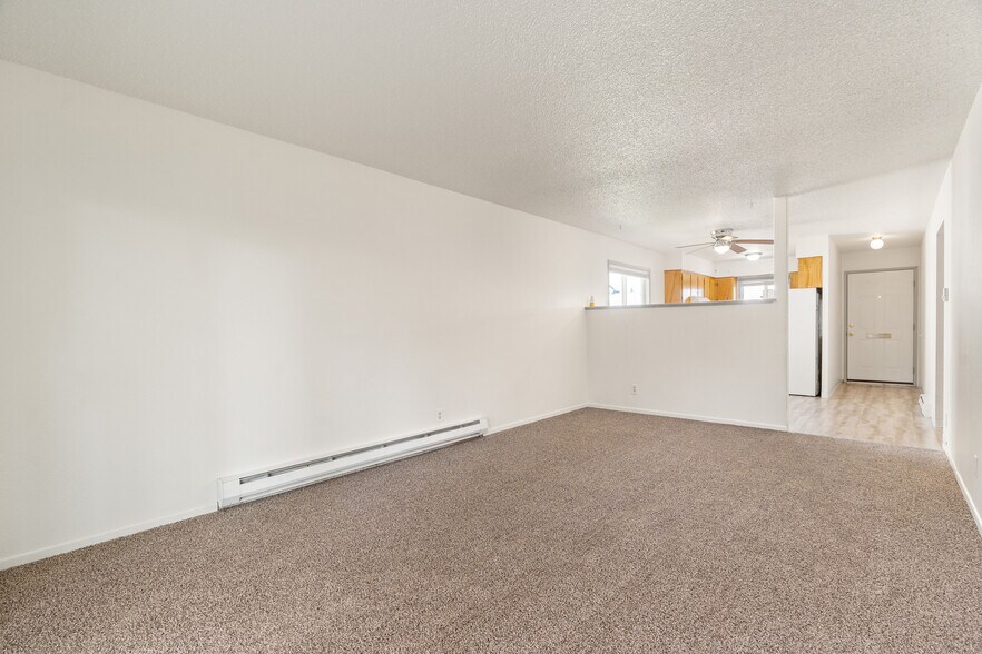 More Photos Of 110-162 NW 15th St, Gresham Apartments For Sale