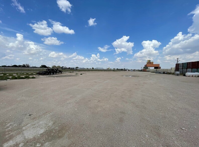 Primary Photo Of 2306 W Interstate 20, Monahans Land For Sale