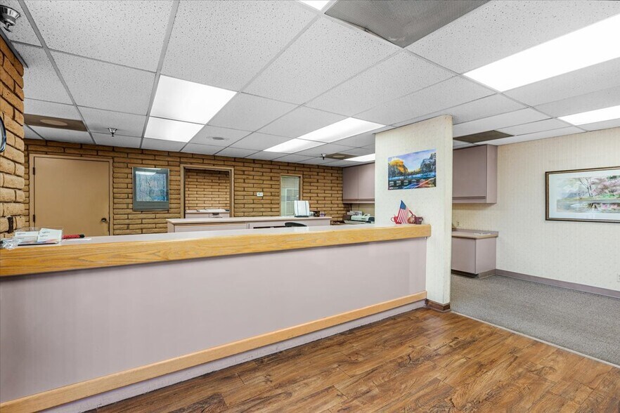 More Photos Of 1257 G St, Fresno Light Distribution For Sale