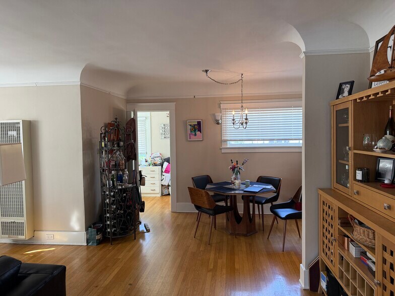 More Photos Of 3704 E 2nd St, Long Beach Apartments For Sale