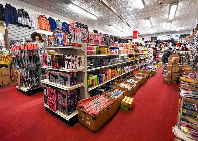 More Photos Of 2745-2747 Martin Luther King Jr Ave SE, Washington Storefront For Sale