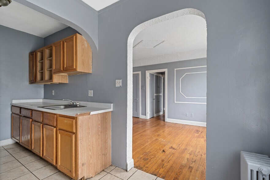 More Photos Of 1055 Philip St, Detroit Apartments For Sale