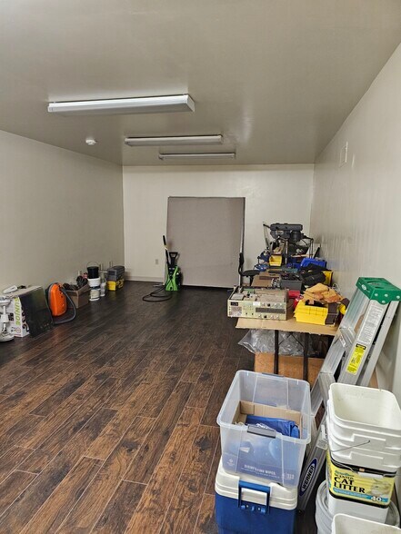 More Photos Of 3676 Crescent Ct E, Whitehall Warehouse For Lease