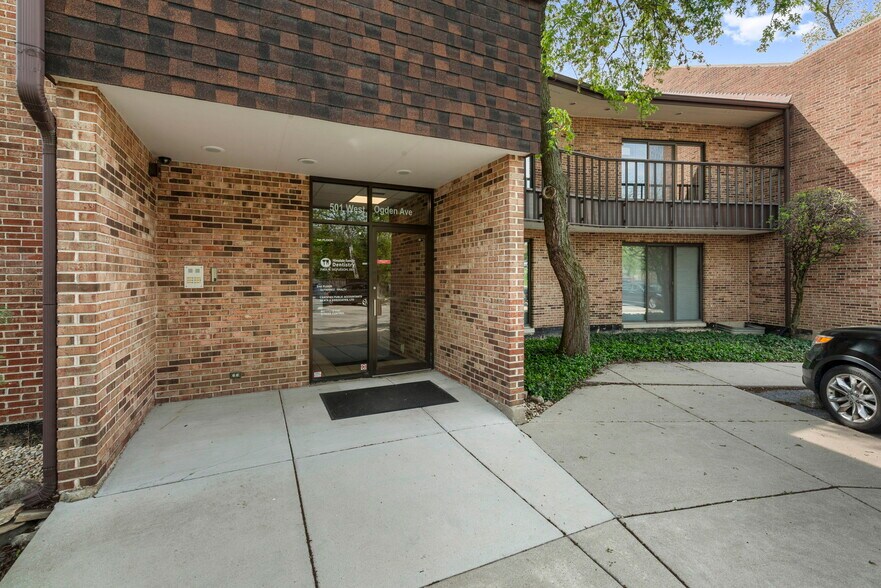More Photos Of 501 W Ogden Ave, Hinsdale Medical For Sale