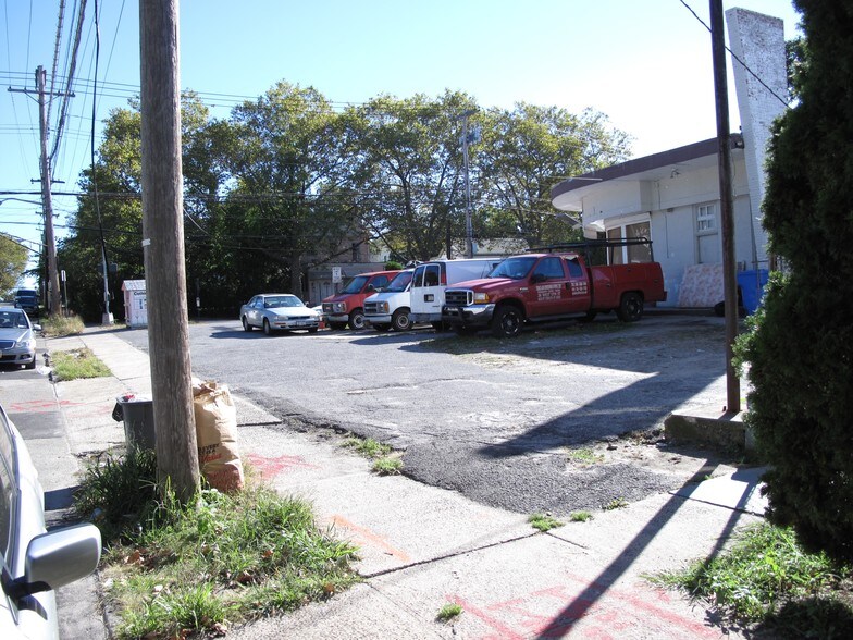 More Photos Of 402 S 5th Ave, Mount Vernon Auto Repair For Sale