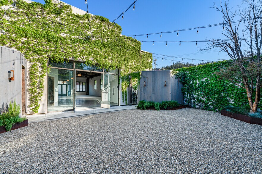 More Photos Of 40 Highway 128, Geyserville Freestanding For Sale