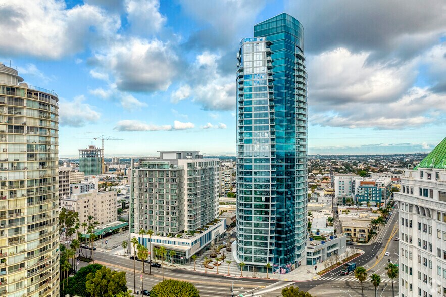 More Photos Of 777 E Ocean Blvd, Long Beach Apartments For Lease