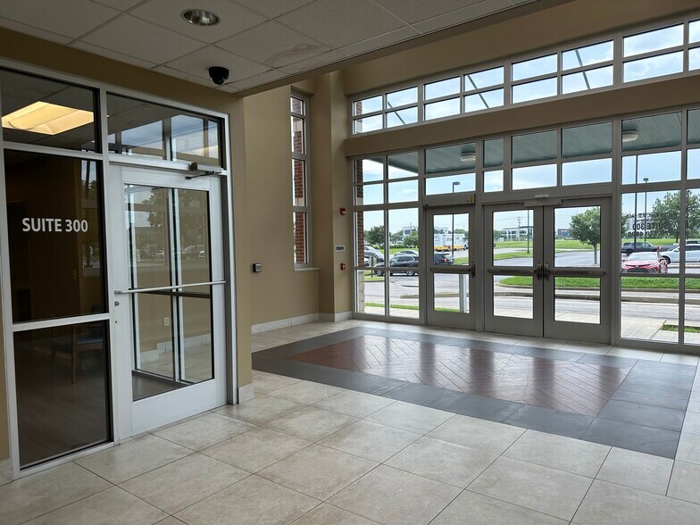 More Photos Of 165 Natchez Trace Ave, Bowling Green Medical For Lease