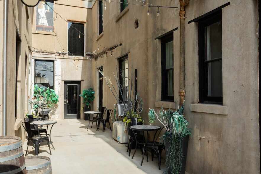 More Photos Of 479 B St, Biggs Storefront Retail Office For Sale