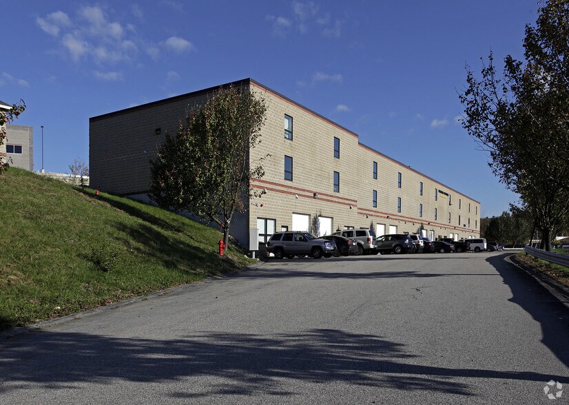 More Photos Of 41 Brigham St, Marlborough Warehouse For Lease