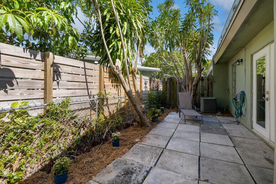 More Photos Of 410 SE 13th St, Fort Lauderdale Apartments For Sale