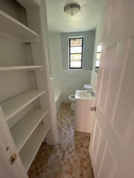 More Photos Of 640 Detroit St, Jacksonville Apartments For Sale