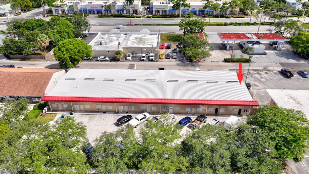 Primary Photo Of 228 Hibiscus St, Jupiter Light Manufacturing For Sale
