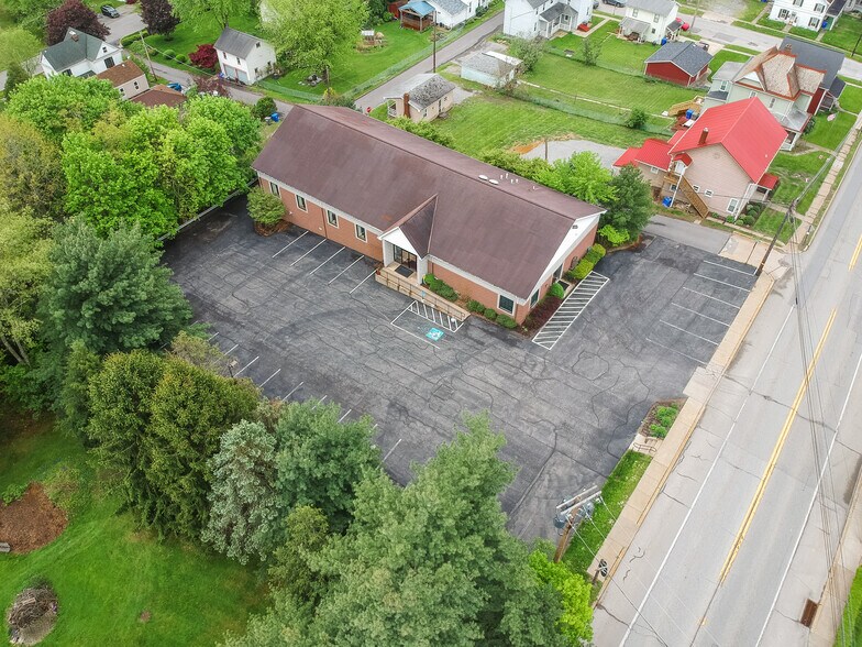 More Photos Of 426 E Main St, Evans City Religious Facility For Sale