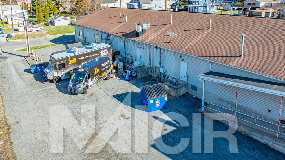 More Photos Of 311 2nd St, Highspire Restaurant For Lease