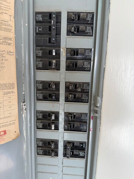 More Photos Of 775-779 Santa Cruz Ave, Menlo Park Storefront For Lease