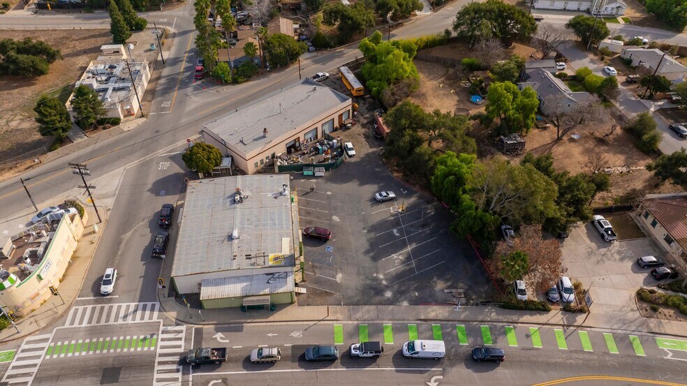 More Photos Of 690 N Ventura Ave, Oak View General Retail For Sale