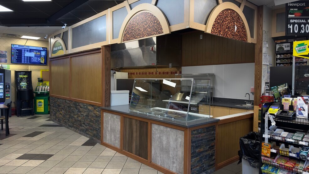 More Photos Of 3395 Schuylkill Rd, Spring City Service Station For Lease