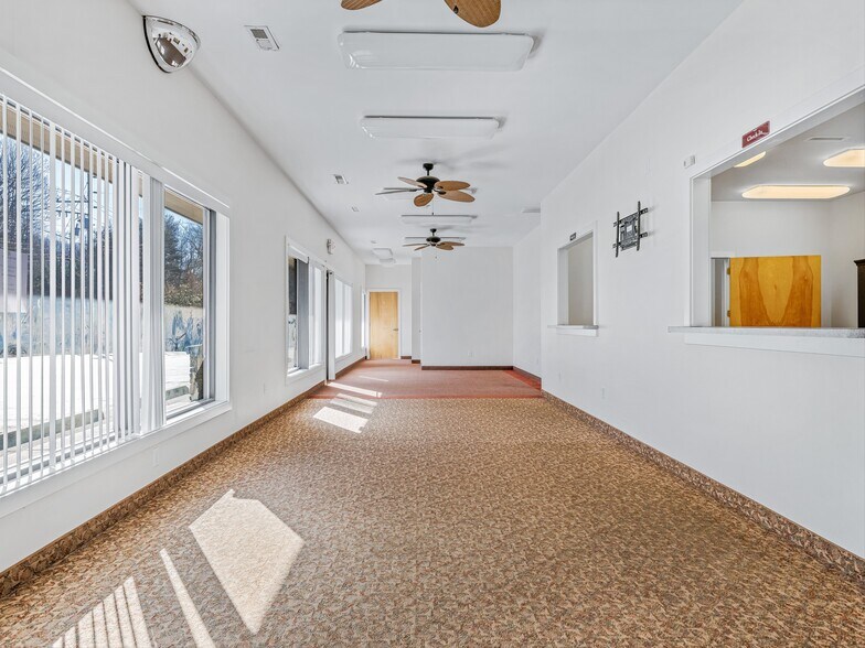 More Photos Of 3179 Sweeten Creek Rd, Asheville General Retail For Lease