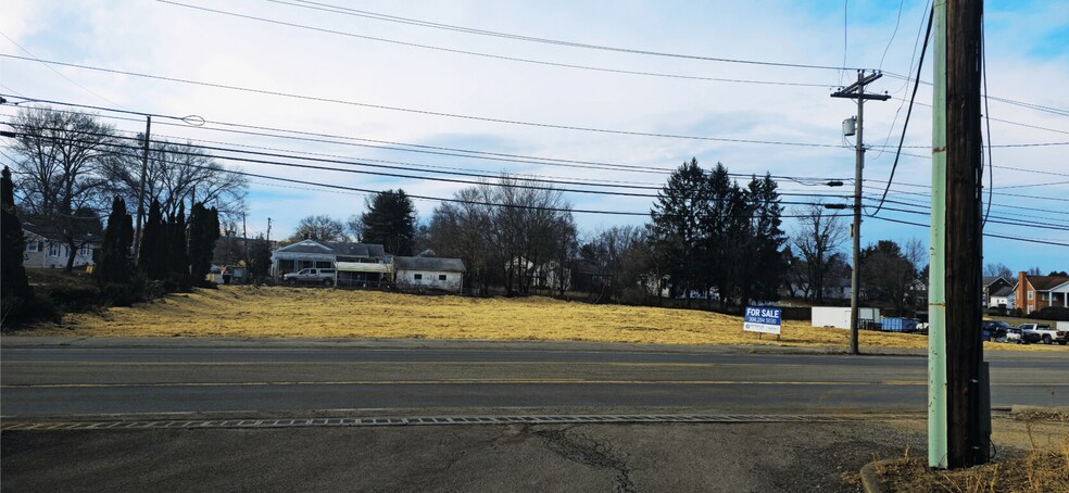 Primary Photo Of 828 Fairmont Rd, Morgantown Land For Sale