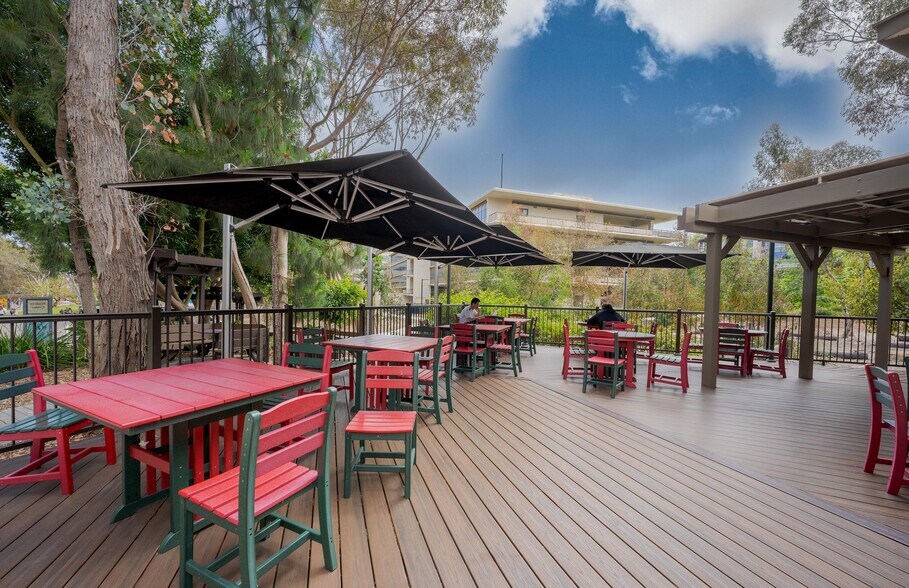 More Photos Of 9332 Eucalyptus Grove Ln, La Jolla Restaurant For Lease