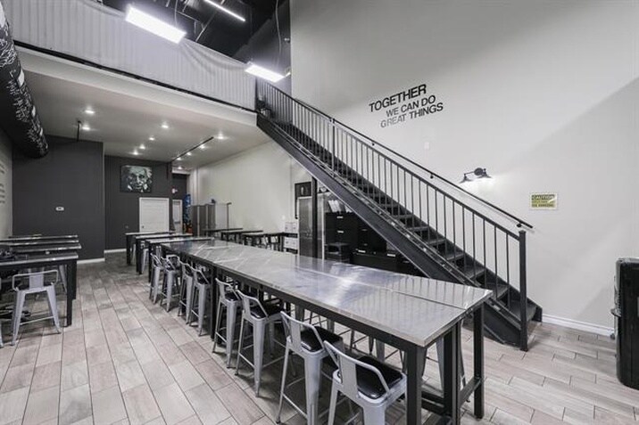 More Photos Of 8218 Casa Verde Rd, Laredo Storefront Retail Office For Sale