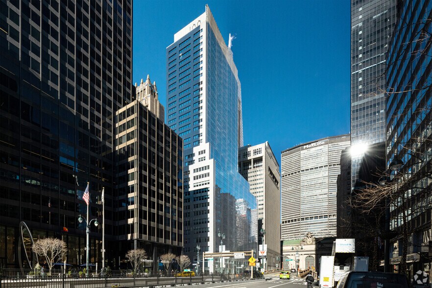 Primary Photo Of 100 Park Ave, New York Office For Lease