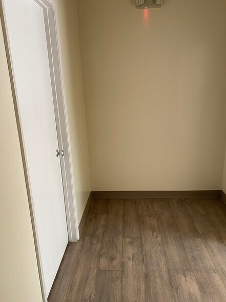 More Photos Of 630 W 17th Pl, Tempe Schools For Lease