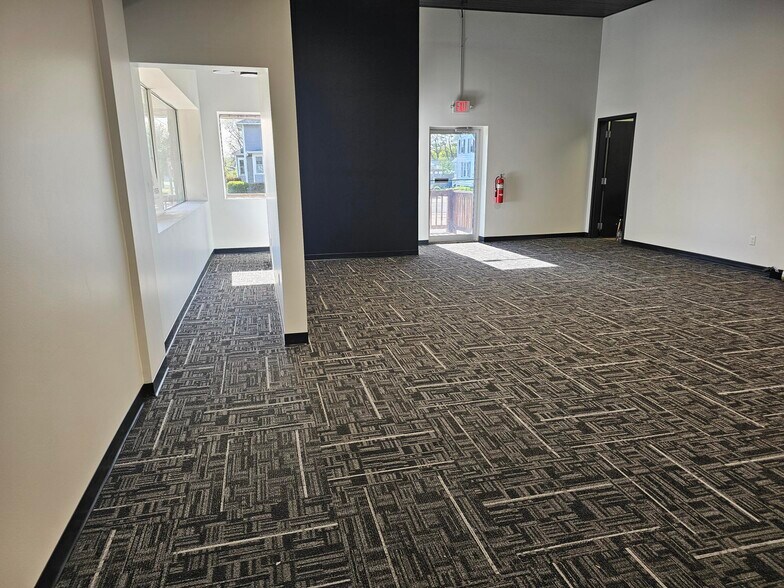 More Photos Of 321 W Clifton St, Tomah General Retail For Sale